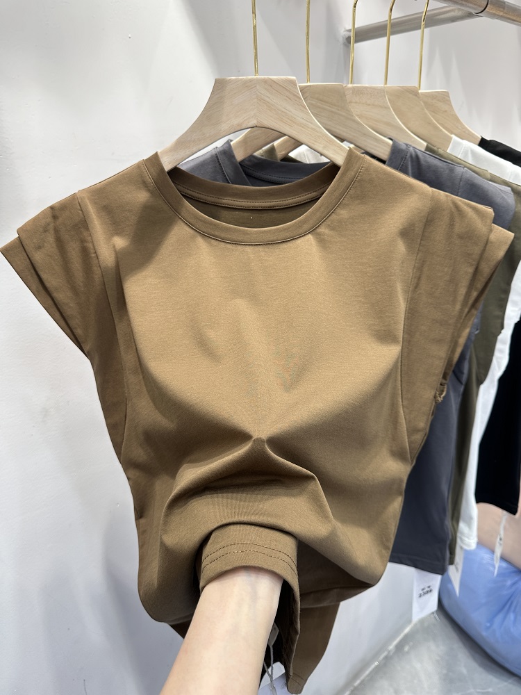 Internet Famous Popular Flying - Summer Zara recension och pris